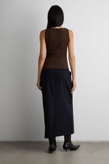 ASYMMETRICAL NECKLINE CROPPED TOP