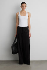 FORM SCOOP NECK TANK TOP