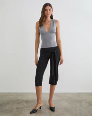 Lynod Plunge Top in Grey