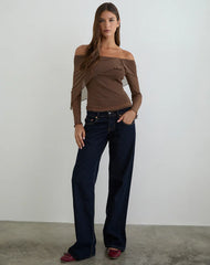 Haze Asymmetric Top in Mesh Brown