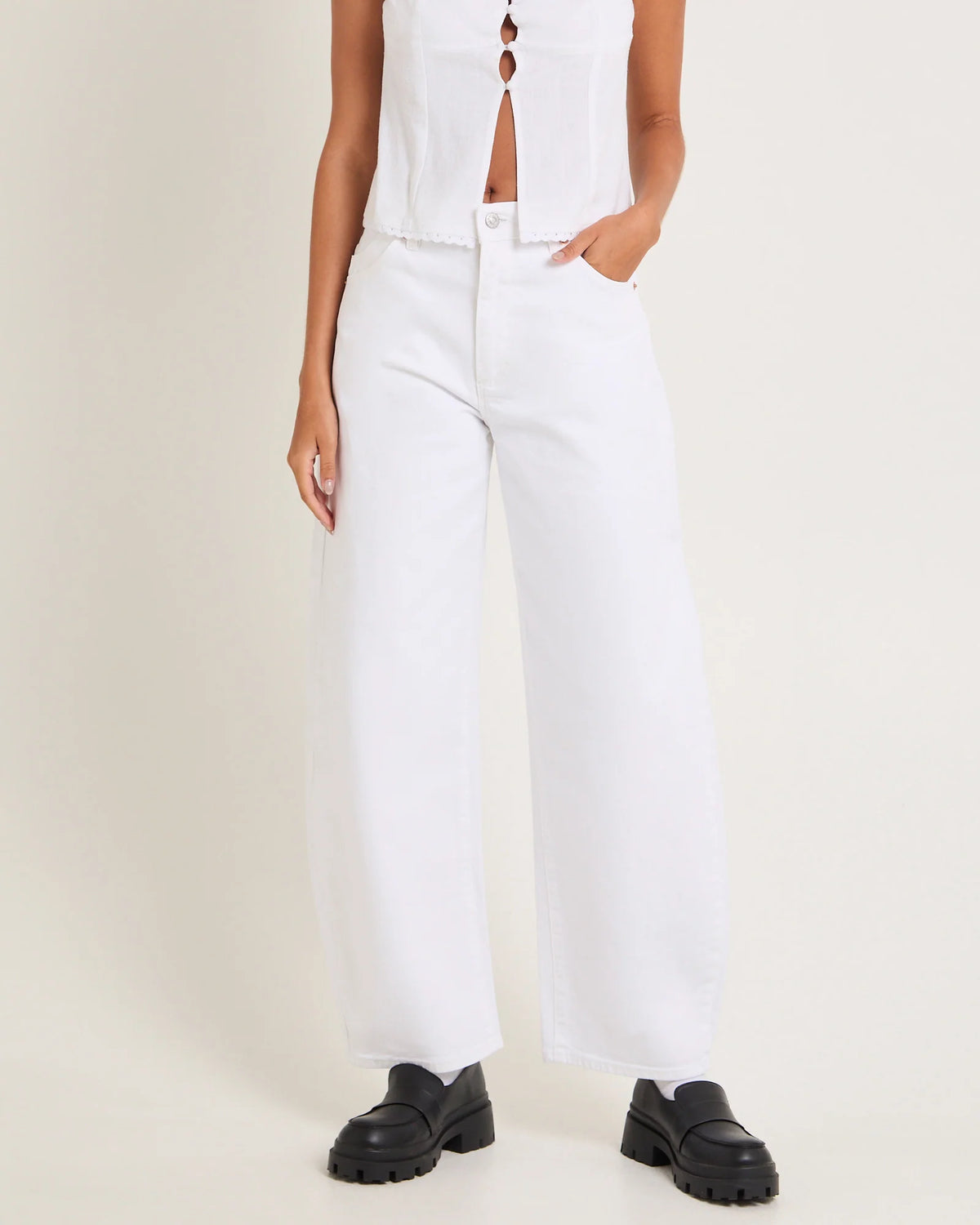 Gigi Barrel Denim Jeans