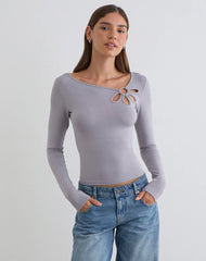Donela Long Sleeve Top with Flower Ring in Lilac Grey