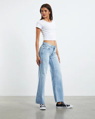 A 99 Low & Wide Jeans